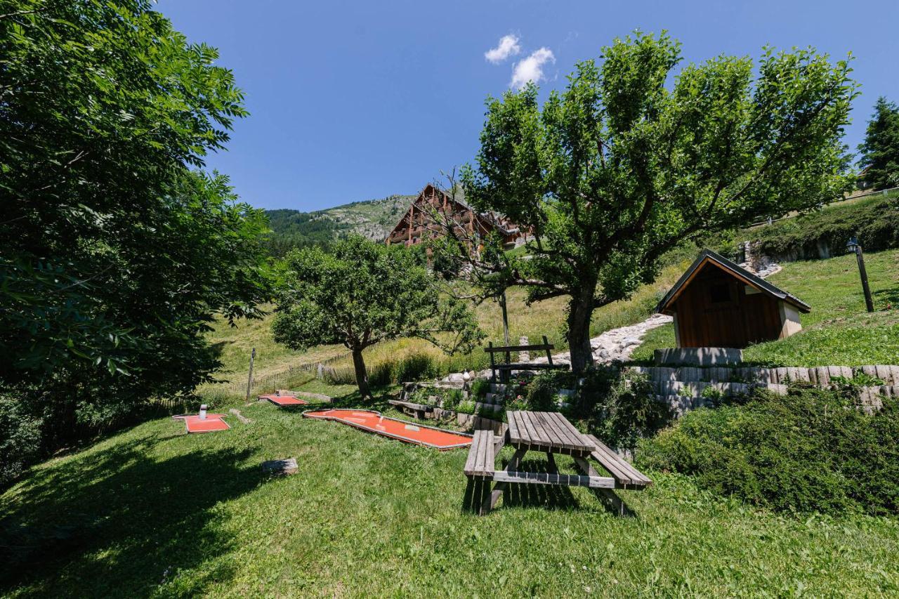 Chalet La Fedora - Appartements De Charme วูจานีย์ ภายนอก รูปภาพ