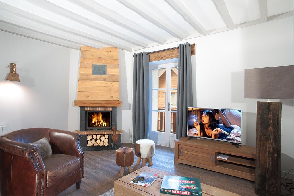 Chalet La Fedora - Appartements De Charme วูจานีย์ ภายนอก รูปภาพ